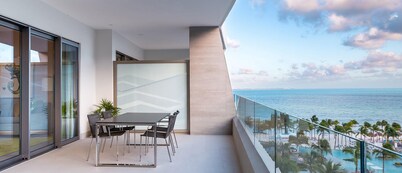 2 Bedroom Luxury Beach Front Resort