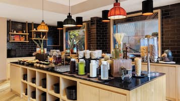 Daily buffet breakfast (INR 399 per person)