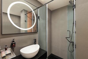 Luxe Double Room | 浴室 | 吹風機