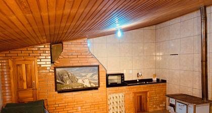 Aconchegante Casa Serrana ao Lado da Igreja Matriz - ideal para famílias e pets