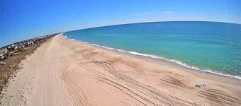 Point Emerald Villas B101 - Oceanside condo in Emerald Isle