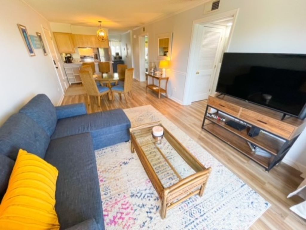 Point Emerald Villas B101 - Oceanside condo in Emerald Isle