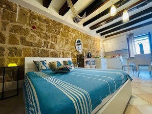 1 Schlafzimmer, Bügeleisen/Bügelbrett, Bettwäsche