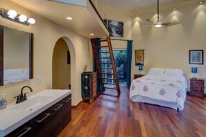 5 habitaciones, escritorio, tabla de planchar con plancha y wifi gratis 