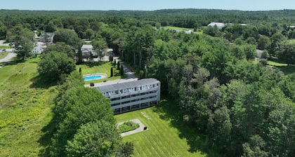 Simple living in Midcoast Maine