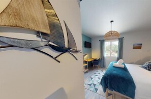 Select Comfort beds, desk, free WiFi - LA PLANETTE (Aussonne)