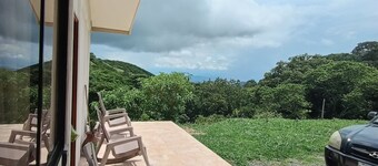 Casa de Campo.excelente Visita a Golfo Nicoya, Apta Para Familias, Zonas Verdes