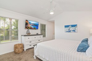 3 bedrooms, desk, iron/ironing board, free WiFi