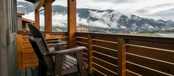 Luxury Townhome in the Heart of Big Sky