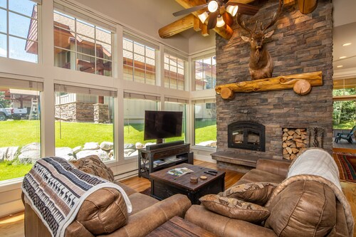 Mountain Modern Townhome