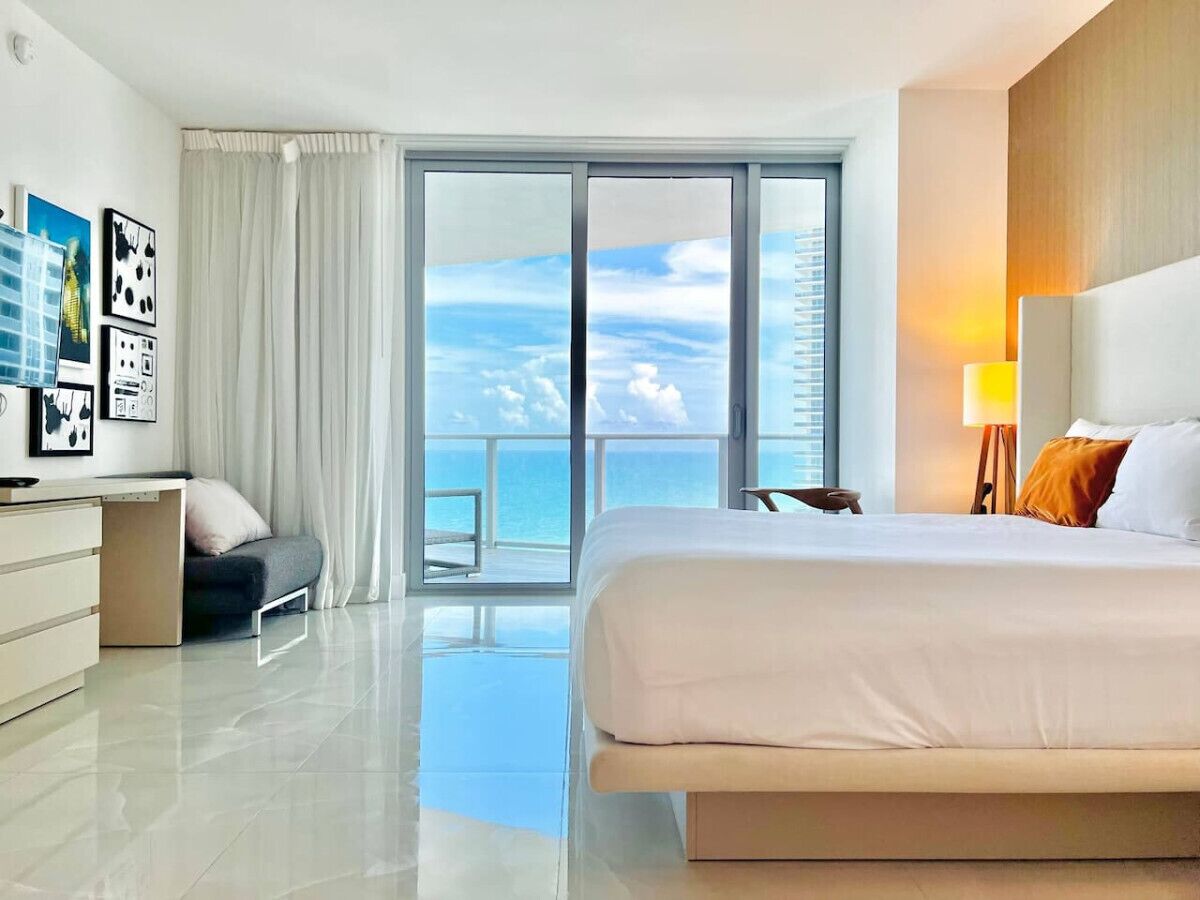 HYDE 3BR OceanFront Suite w SunriseTo Sunset Views