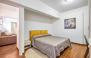 1 soverom, strykejern/-brett og wi-fi (inkludert)