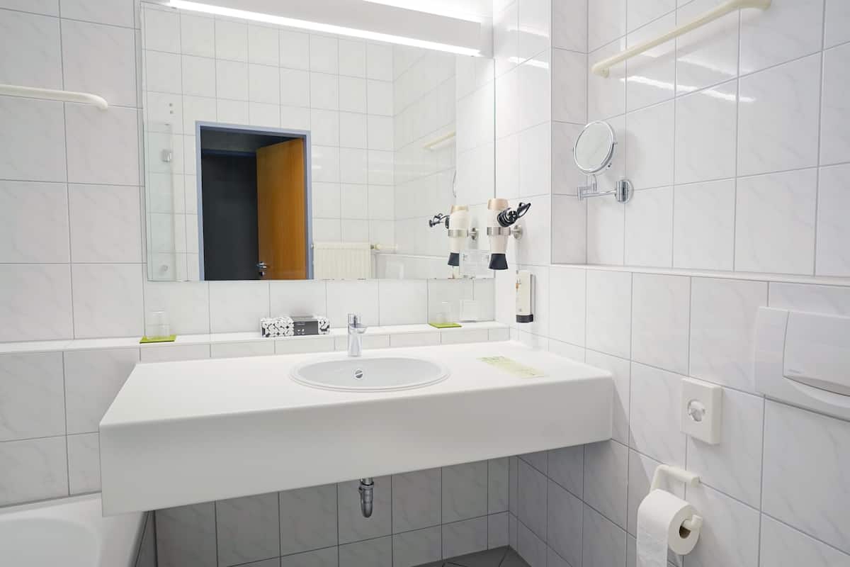 Hårtørrer, håndklæder, Sæbe, Shampoo