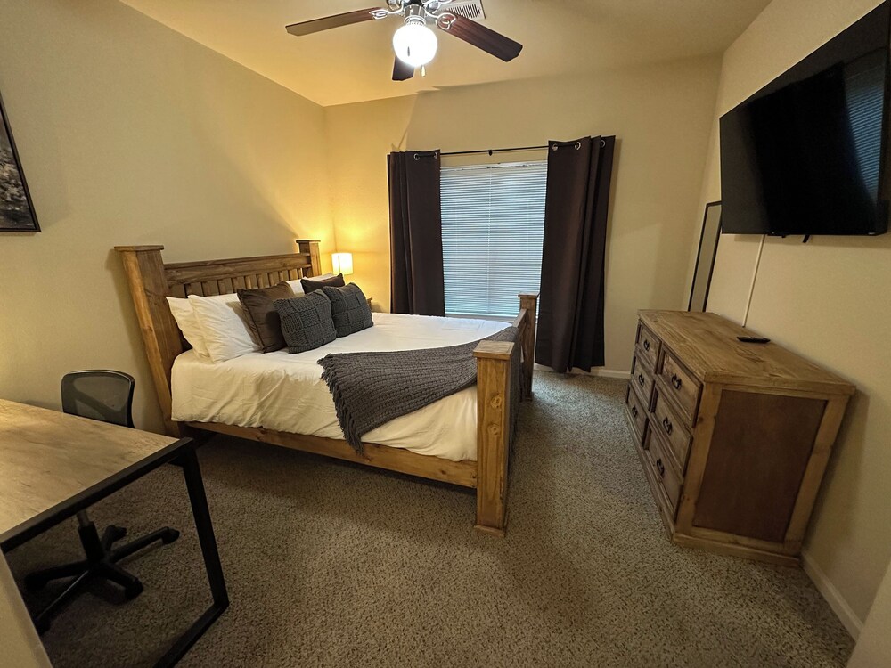 Magnolia Hideaway Relaxing 1BD/1BA w/ Gym, Pool, BBQ Grill Tupelo Vrbo