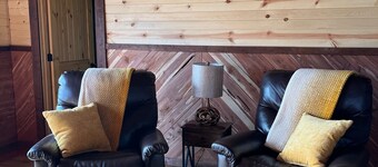 Cozy cabin with mountain views on small family farm