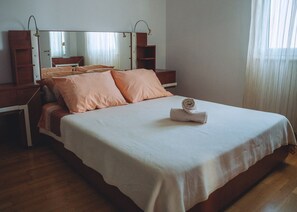 1 Schlafzimmer, Bügeleisen/Bügelbrett, WLAN, Bettwäsche