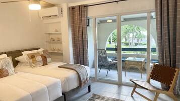 3 habitaciones, tabla de planchar con plancha, cuna de viaje y wifi