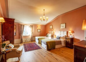 Premium-Apartment | Bettwäsche aus ägyptischer Baumwolle, hochwertige Bettwaren