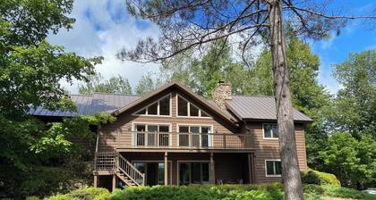 Dancing Loon Hideaway at Turtle Lake