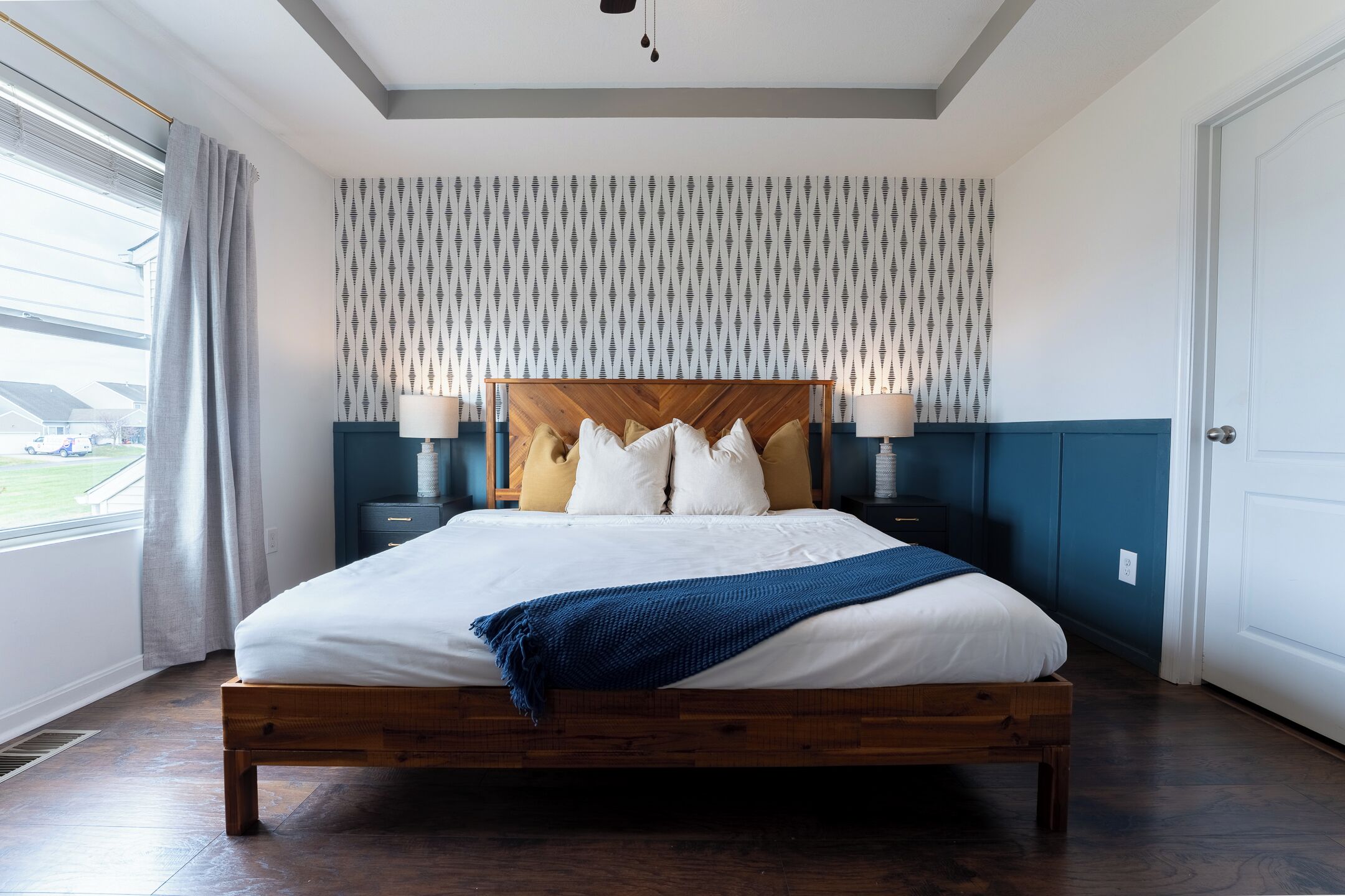 3 makuuhuonetta, työpöytä, silitysrauta/-lauta, ilmainen Wi-Fi