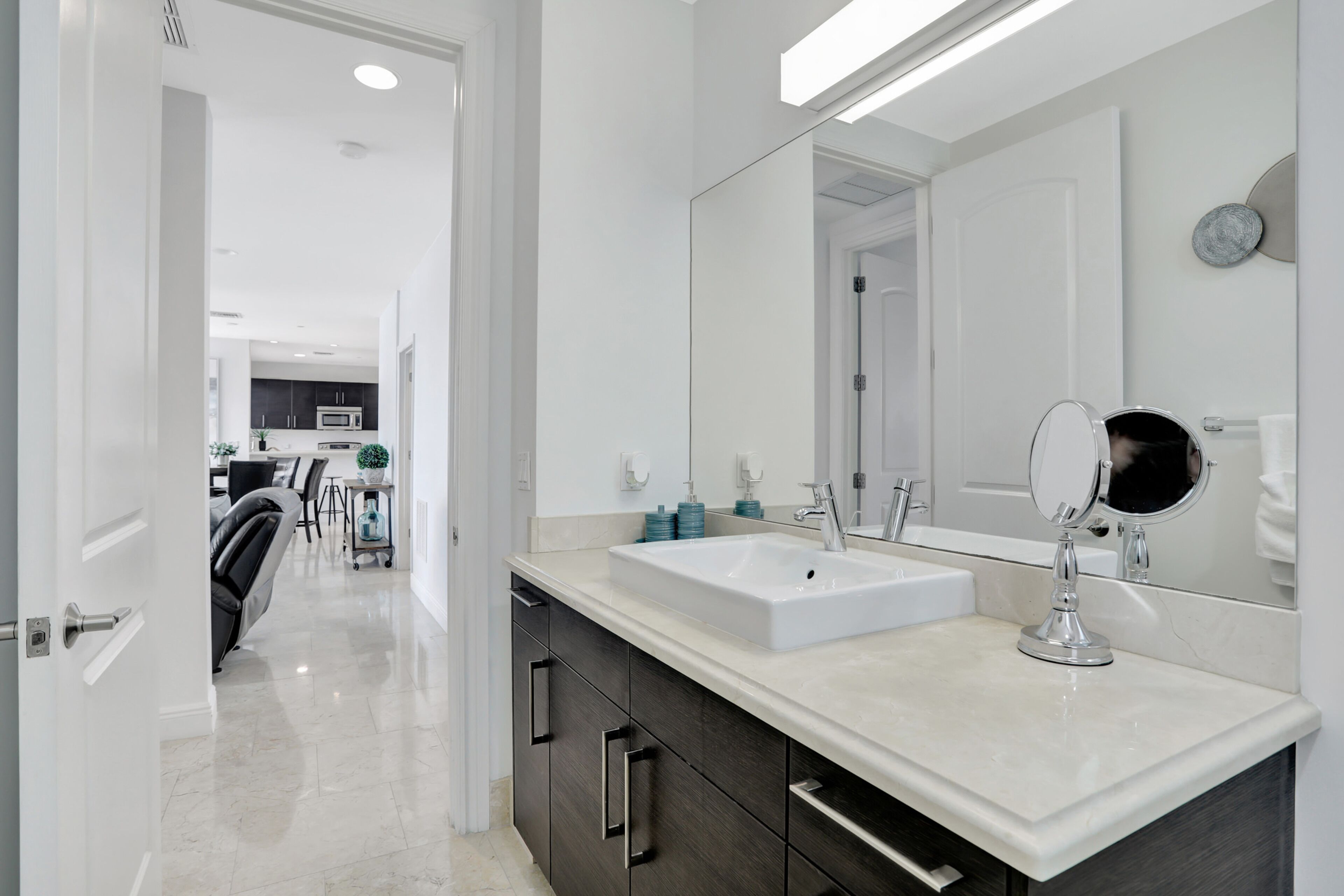 Deluxe Condo | Bilik Mandi | Hulu semburan mandi hujan, kelengkapan dandanan diri percuma 