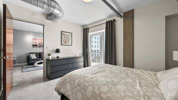 1 habitación, tabla de planchar con plancha, wifi gratis y ropa de cama