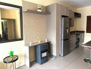 Interior - Rs Cozy home at the Atrium (Sandton)