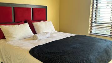 2 Schlafzimmer, Zimmersafe, Bügeleisen/Bügelbrett, kostenloses WLAN