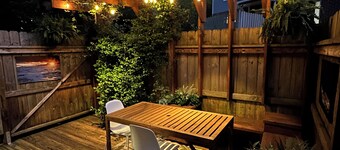 Cozy greenway condo!