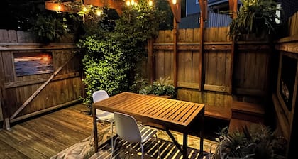 Cozy greenway condo!