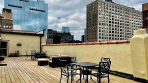 Unclassified image, 5 of 45, button - Sleep 14 | Downtown, Vintage 5bd/2ba (gym+patio) (Chicago)