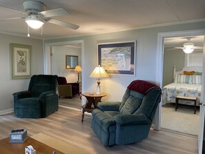 3 habitaciones, tabla de planchar con plancha y wifi gratis