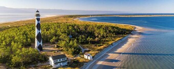 Waterfront! Enjoy Fishing Cape Lookout & Shackleford Banks- Pet Friendly
