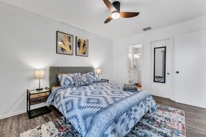 2 Schlafzimmer, Bügeleisen/Bügelbrett, WLAN, Bettwäsche