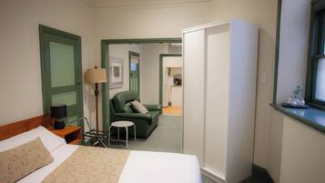 1 bedroom, iron/ironing board, free WiFi, bed sheets