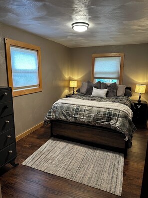 3 bedrooms, free WiFi, bed sheets