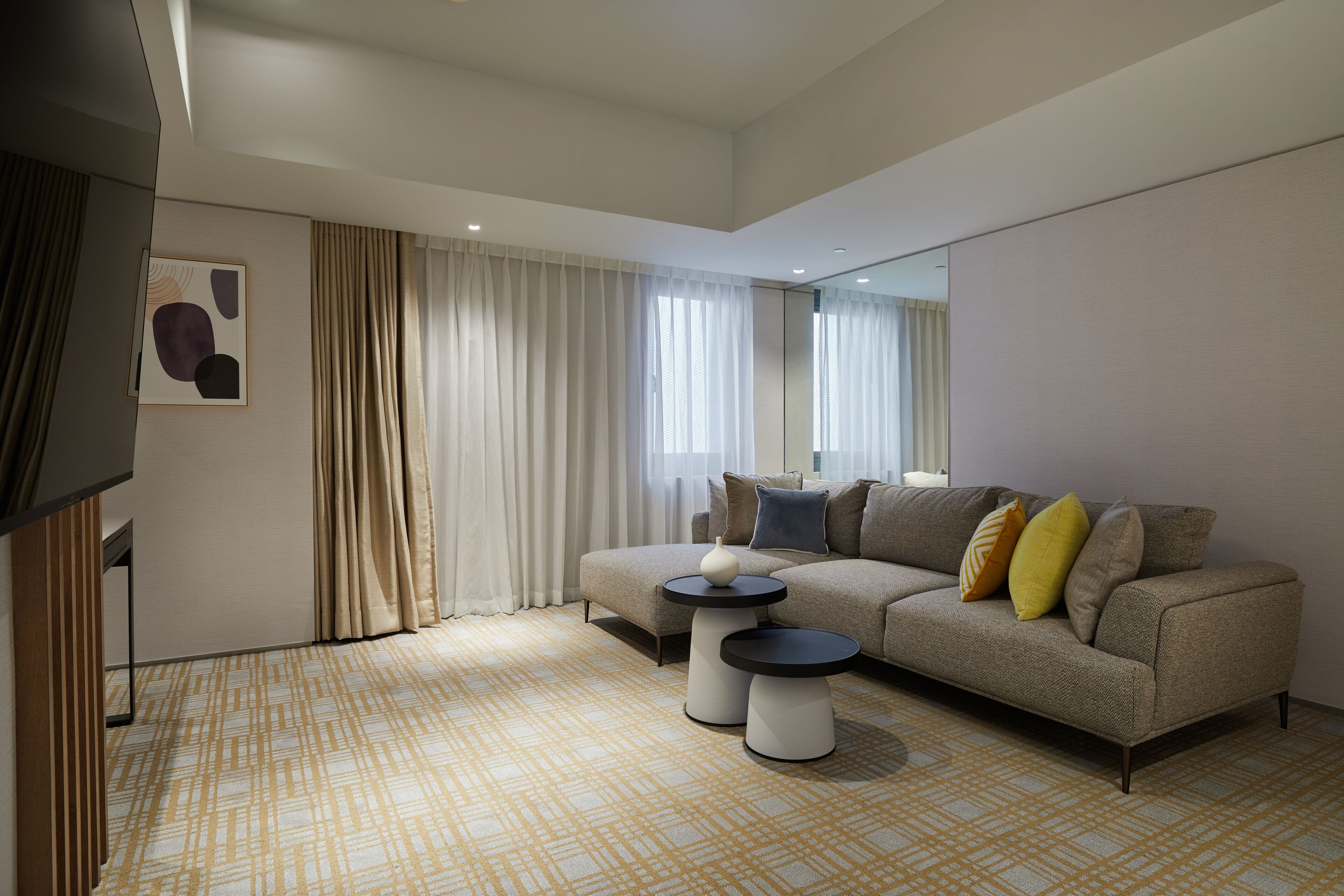 superior suite | 1 bedroom, premium bedding, down duvets, in-room safe