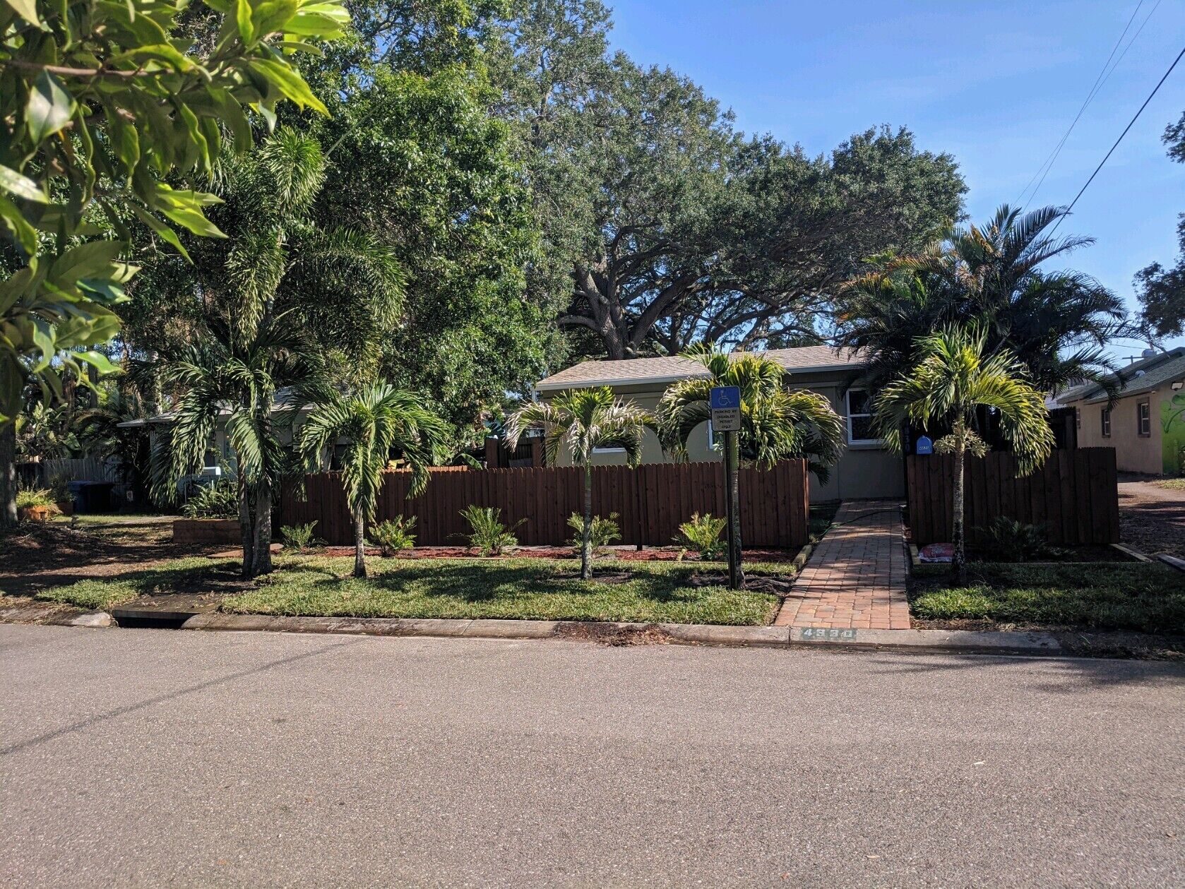 Gulfport's Sun and Moon perfect home for your Winter stay.  First time offered.