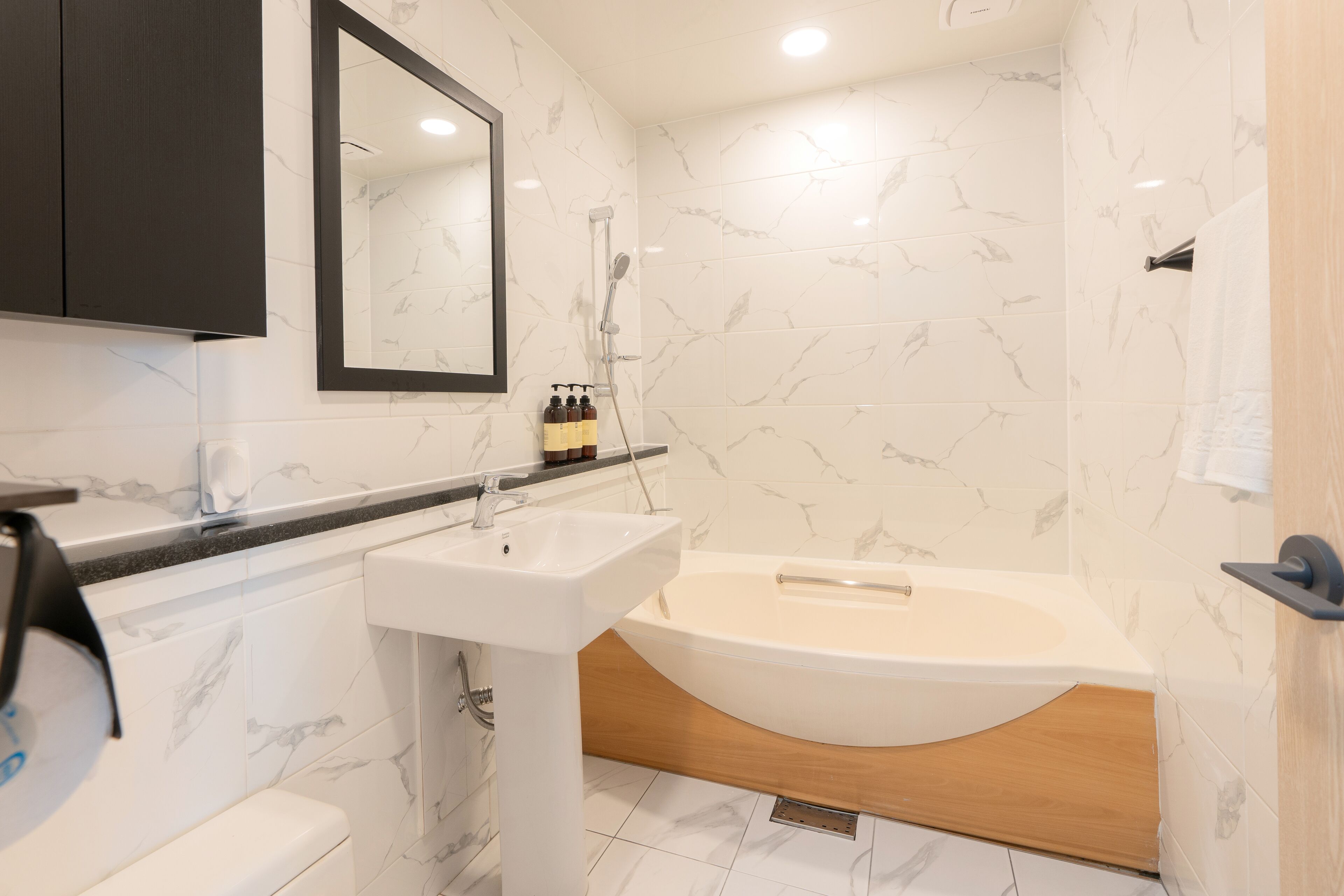 Premium Double Room | Bathroom