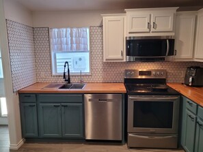 Private kitchen - Upriver home 15min to Parker (Parker)