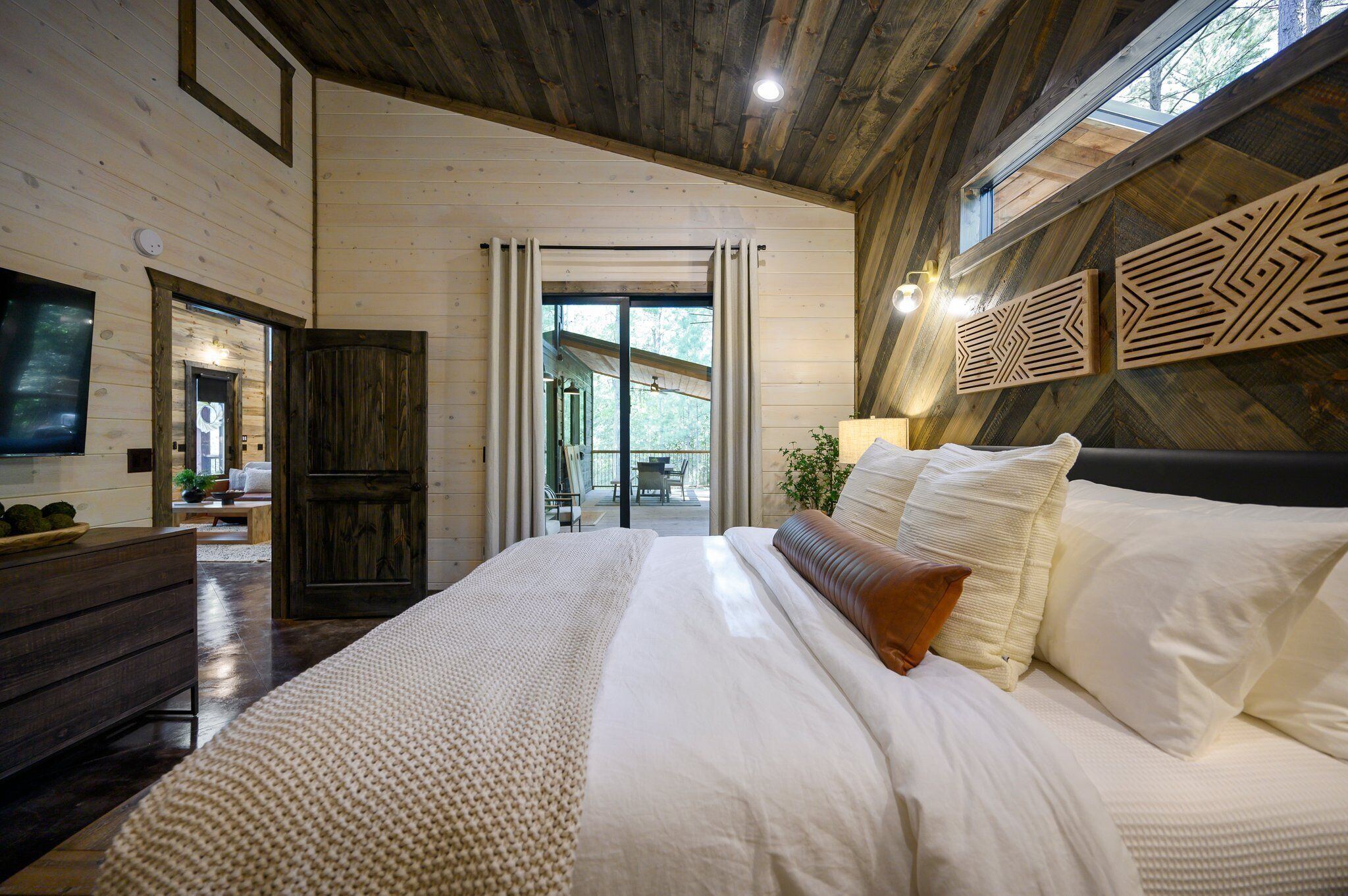 2 chambres, fer et planche à repasser, lit parapluie, Wi-Fi gratuit