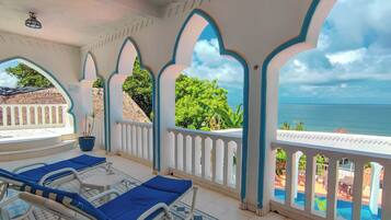 Family Apartment | Individually decorated, individually furnished, free WiFi, bed sheets