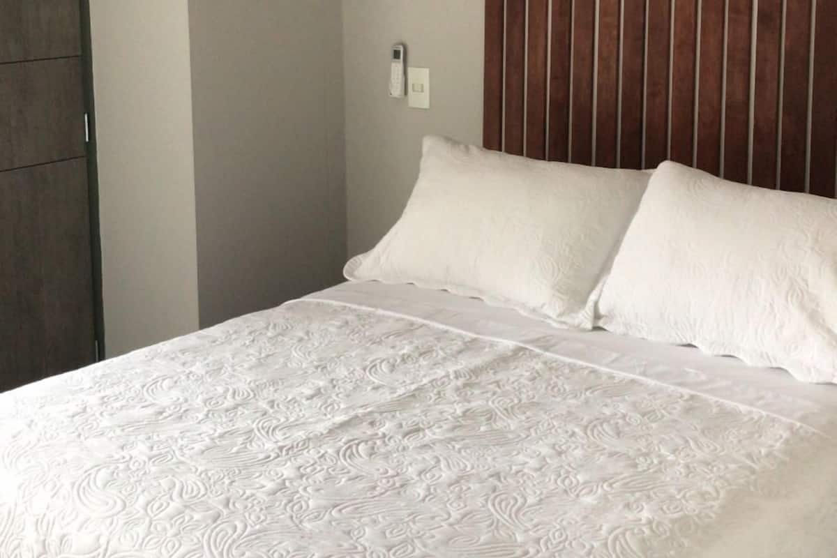 2 habitaciones y caja de seguridad en la habitación