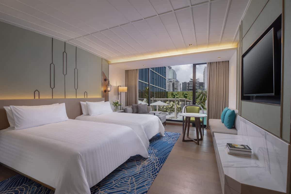 1 bedroom, premium bedding, minibar, in-room safe
