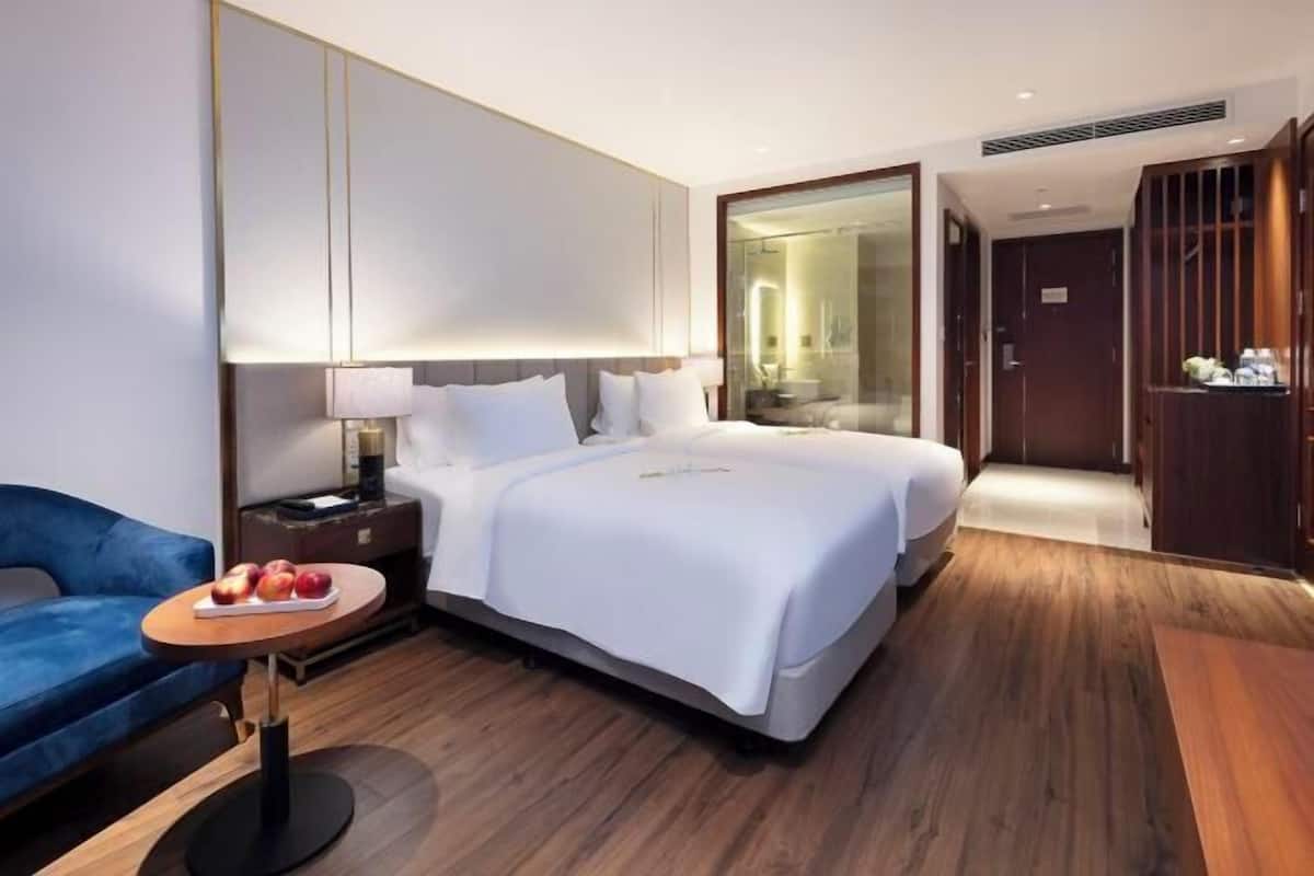 1 Schlafzimmer, Minibar, Zimmersafe, Schreibtisch