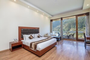 Luxury Room With Balcony - DLS Serenity Resort And Spa (Manali)