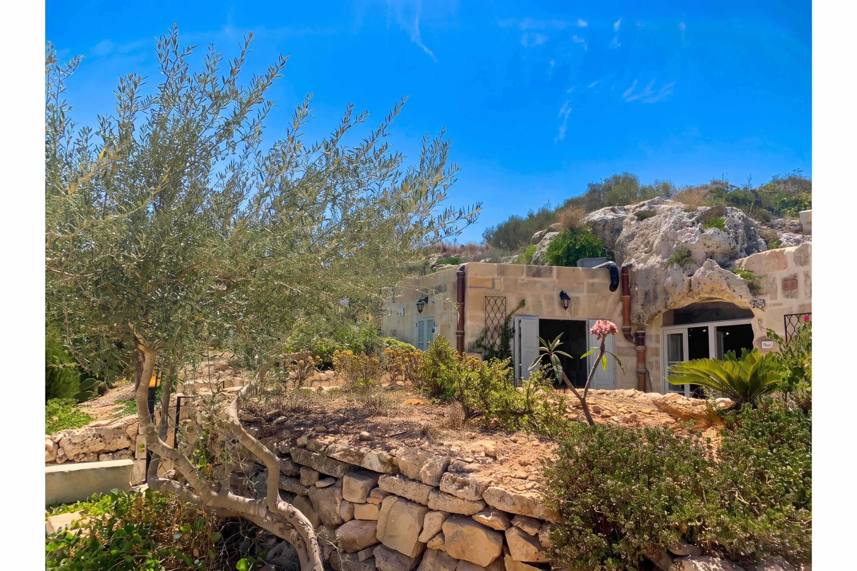 Photo - Pleasant Stone House & Jacuzzi St Martin