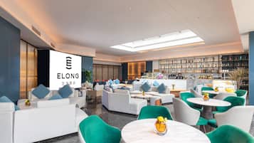 2 Restaurants; Frühstück, Mittagessen und Abendessen werden serviert