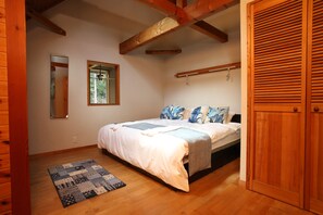 Villa | 3 bedrooms, iron/ironing board, free WiFi, bed sheets - Alpine Tenshi Villa (Hakuba)