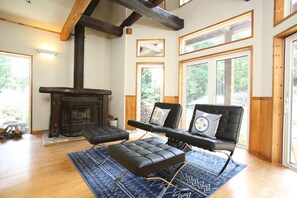 Offices - Alpine Tenshi Villa (Hakuba)